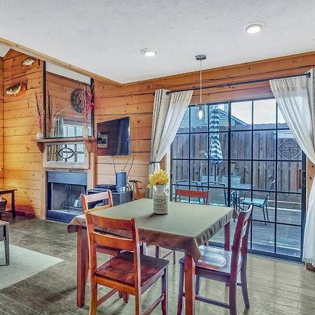 3 Bedroom Log Cabin Condo Close To Everything! Branson Exteriér fotografie