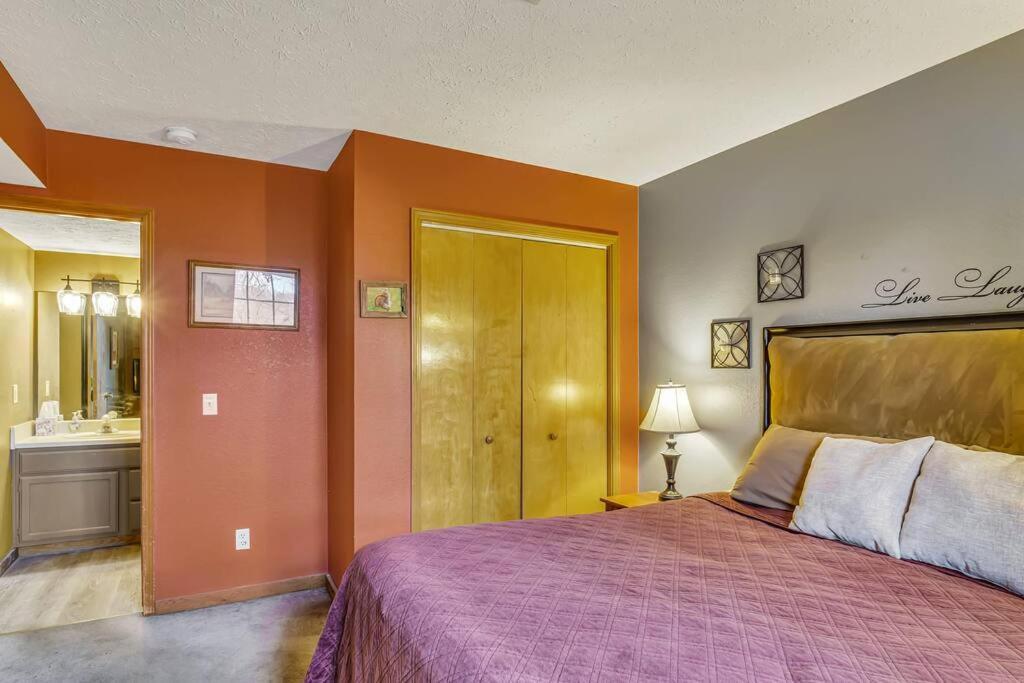 3 Bedroom Log Cabin Condo Close To Everything! Branson Exteriér fotografie